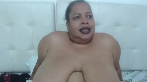 Luciana online show from 03/11/25, 05:35