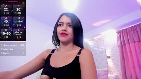 Snapshot of luciana_portec chatting on 01/07/25, 08:21 Luciana Portec online show from 01/07/25, 08:21