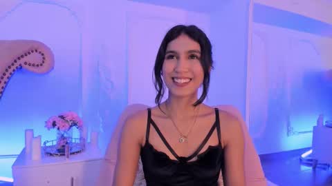 Luciana online show from 02/17/26, 08:48