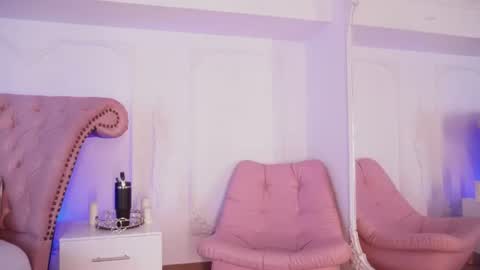 Luciana online show from 07/13/26, 08:44