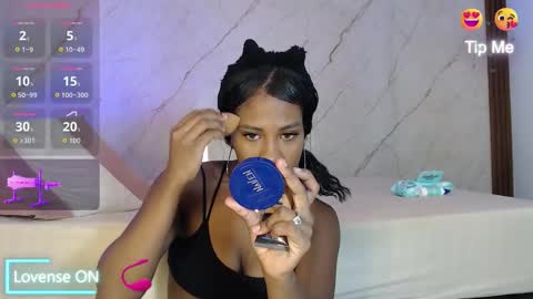 Luciana Morena online show from 10/22/25, 12:27