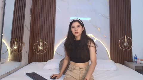 Luci  online show from 01/29/25, 11:41