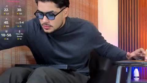 Luciano online show from 07/28/26, 12:34