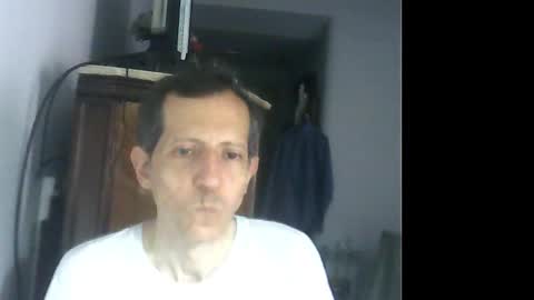Luciano online show from 02/19/25, 05:27