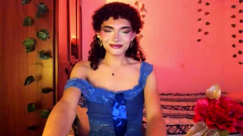 Lucy or Lucian 3 Come to my social Links3   online show from 12/19/25, 04:52