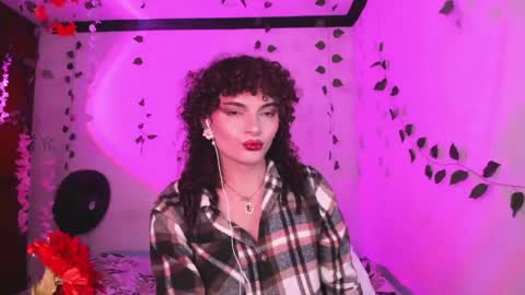 Lucy or Lucian 3 Come to my social Links3   online show from 06/02/26, 02:24