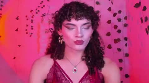 Lucy or Lucian 3 Come to my social Links3   online show from 06/19/26, 09:13