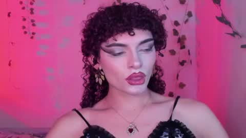 Lucy or Lucian 3 Come to my social Links3   online show from 07/04/26, 06:19