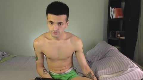 Snapshot of lucidangelok chatting on 11/05/25, 05:40 Angelok online show from 11/05/25, 05:40