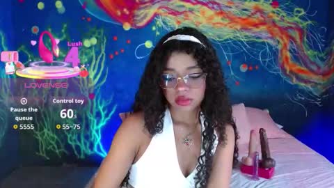 Lucie - online show from 09/13/25, 06:51