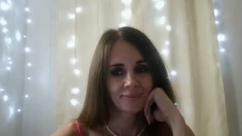 LucieMack online show from 10/10/25, 07:24