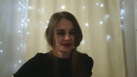 LucieMack online show from 12/16/25, 06:02