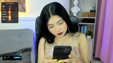 Lucy  online show from 06/24/26, 08:52