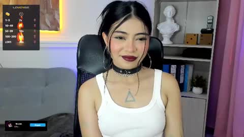 Lucy  online show from 06/27/26, 08:47