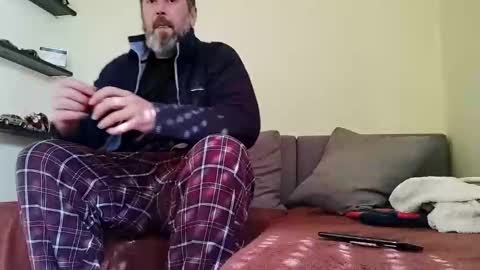 Lucifergotharder online show from 03/09/25, 09:02