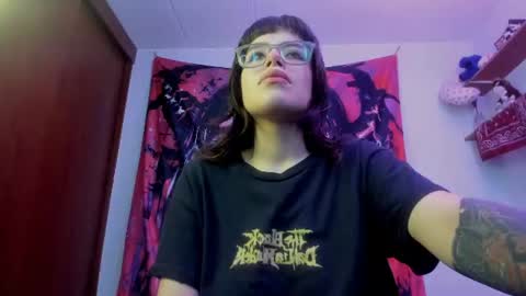 camila online show from 06/30/26, 08:04