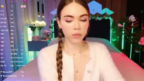 MimiFors online show from 11/23/25, 04:51