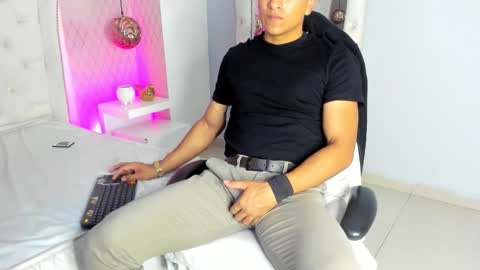Leo online show from 01/19/26, 11:25
