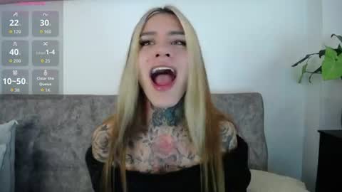 luciiana online show from 06/14/26, 12:07