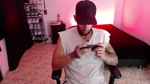 luciifer_hills online show from 12/04/24, 11:30