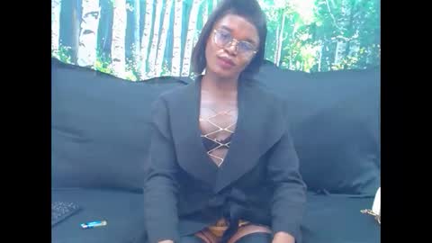 Snapshot of lucile_carrie chatting on 06/09/26, 06:41 Lucile Carrie online show from 06/09/26, 06:41