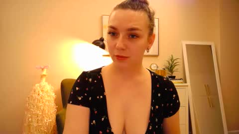 lucky_foryou_baby online show from 01/05/25, 11:15
