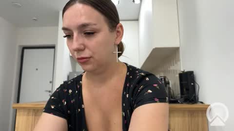 lucky_foryou_baby online show from 09/10/25, 08:47