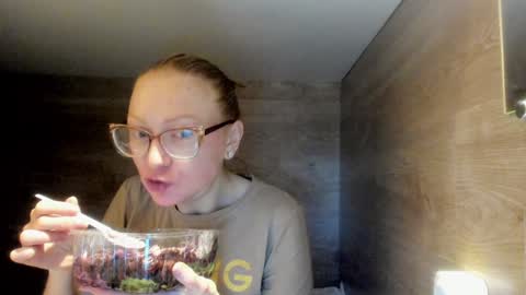lucky_licky20 online show from 01/23/25, 03:58