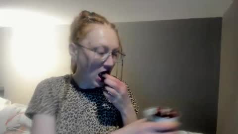 Snapshot of lucky_licky20 chatting on 03/13/26, 03:35 lucky_licky20 online show from 03/13/26, 03:35