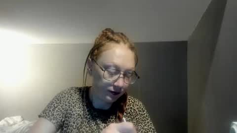 Snapshot of lucky_licky20 chatting on 03/17/26, 04:39 lucky_licky20 online show from 03/17/26, 04:39