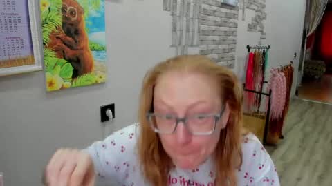 Snapshot of lucky_licky20 chatting on 04/13/26, 12:49 lucky_licky20 online show from 04/13/26, 12:49