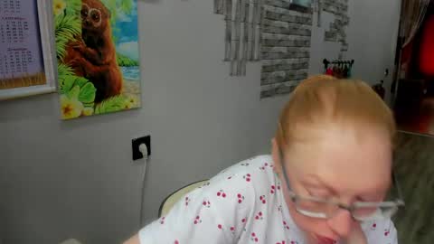 Snapshot of lucky_licky20 chatting on 04/14/26, 02:17 lucky_licky20 online show from 04/14/26, 02:17