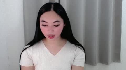 mariel online show from 02/18/25, 01:33