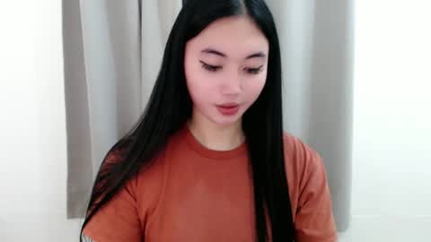 mariel online show from 03/12/25, 09:45