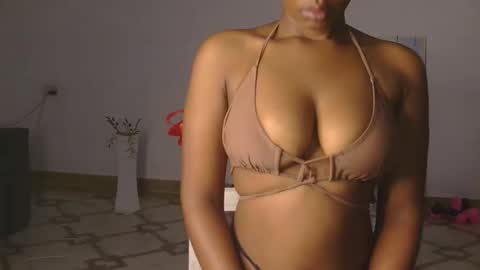 lucky_n_shyshy online show from 10/24/25, 03:30