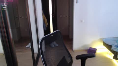 Iron Jhon online show from 11/22/25, 05:50