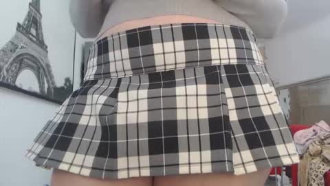 Snapshot of luckyanabella chatting on 03/22/26, 11:13 Ana online show from 03/22/26, 11:13
