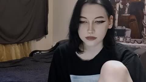 luckybastrad0677 online show from 06/18/26, 05:39