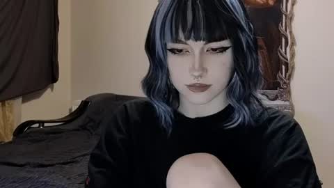 luckybastrad0677 online show from 07/07/26, 05:39