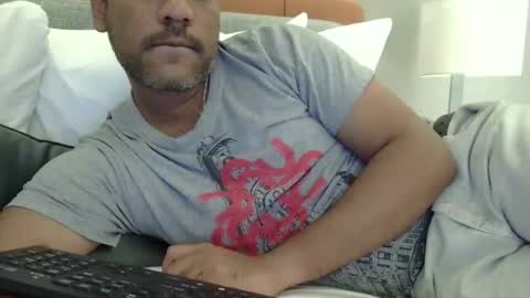 Snapshot of luckyfinalone chatting on 10/01/25, 05:41 luckyfinalone online show from 10/01/25, 05:41