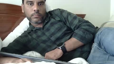 Snapshot of luckyfinalone chatting on 10/14/25, 06:42 luckyfinalone online show from 10/14/25, 06:42