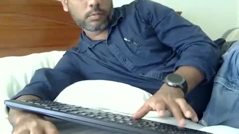 Snapshot of luckyfinalone chatting on 11/06/25, 04:52 luckyfinalone online show from 11/06/25, 04:52