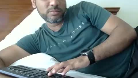 Snapshot of luckyfinalone chatting on 11/08/25, 04:07 luckyfinalone online show from 11/08/25, 04:07