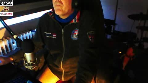 Snapshot of luckyfreak1 chatting on 03/01/25, 07:59 call me Stefan online show from 03/01/25, 07:59