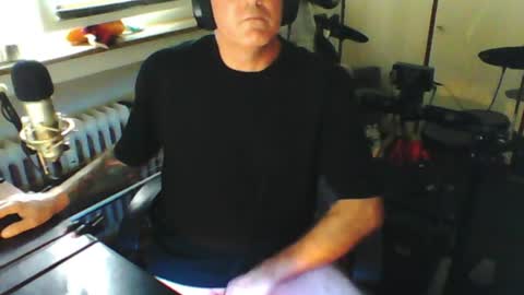       call me  Stefan online show from 07/19/26, 05:27