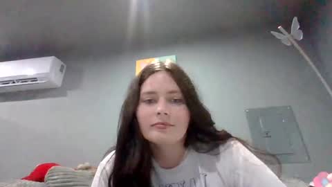 luckygirl96 online show from 09/21/25, 04:41