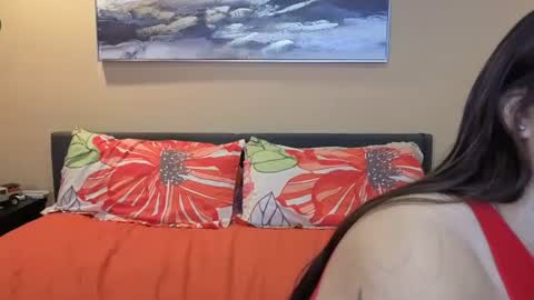 luckylee1992 online show from 10/28/25, 07:12