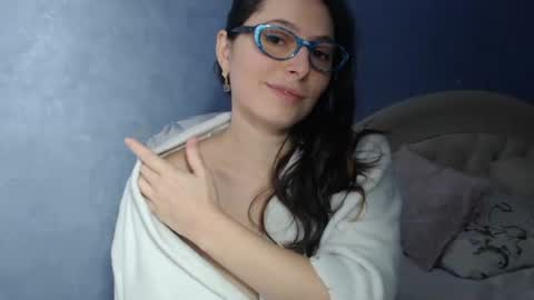 luckylinda23 online show from 12/28/24, 12:03