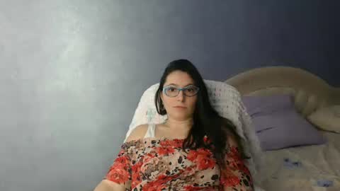 luckylinda23 online show from 01/08/25, 12:47