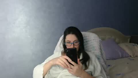 luckylinda23 online show from 01/09/25, 05:11
